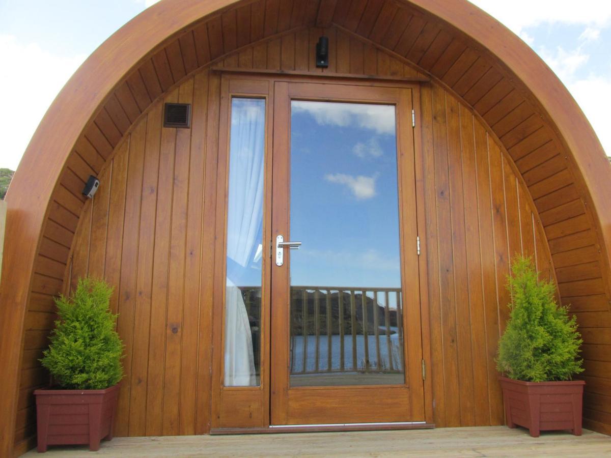 Loch Cromore Holiday Pods Luaran gambar